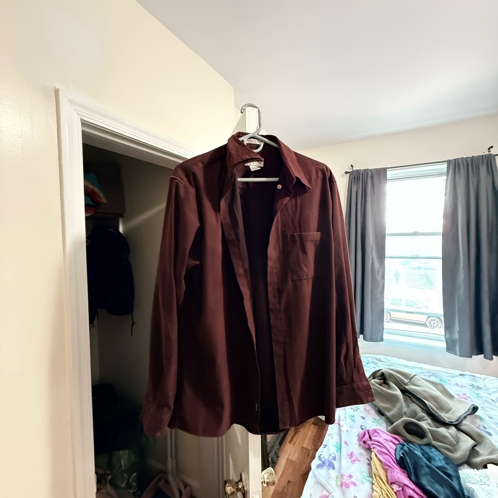 Alan Men's Dark Burgundy Button-Up Shirt